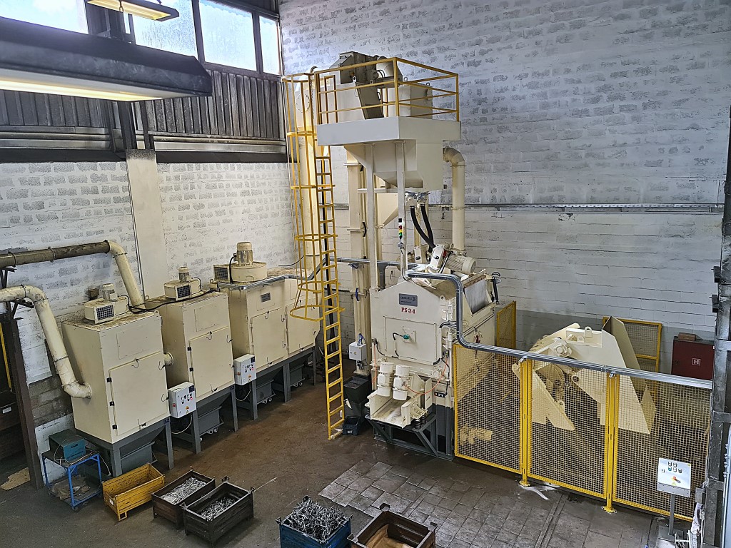 Rocker barrel shot blasting machine NB-1200
