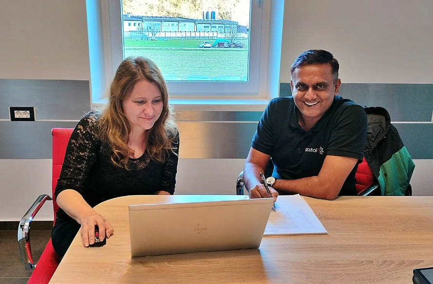 Gostol India Coworkers At Work